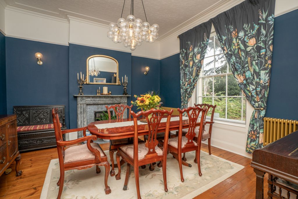 Property photo 2 of 44 Beechgroveamendments7