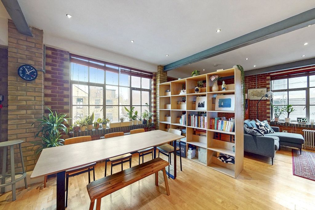 Property photo 1 of 14 Picture No. 06