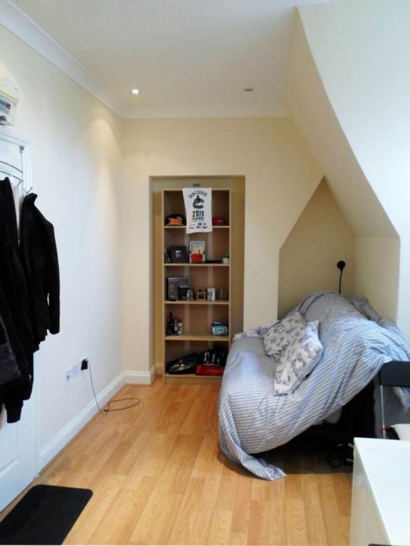 Property photo 3 of 4