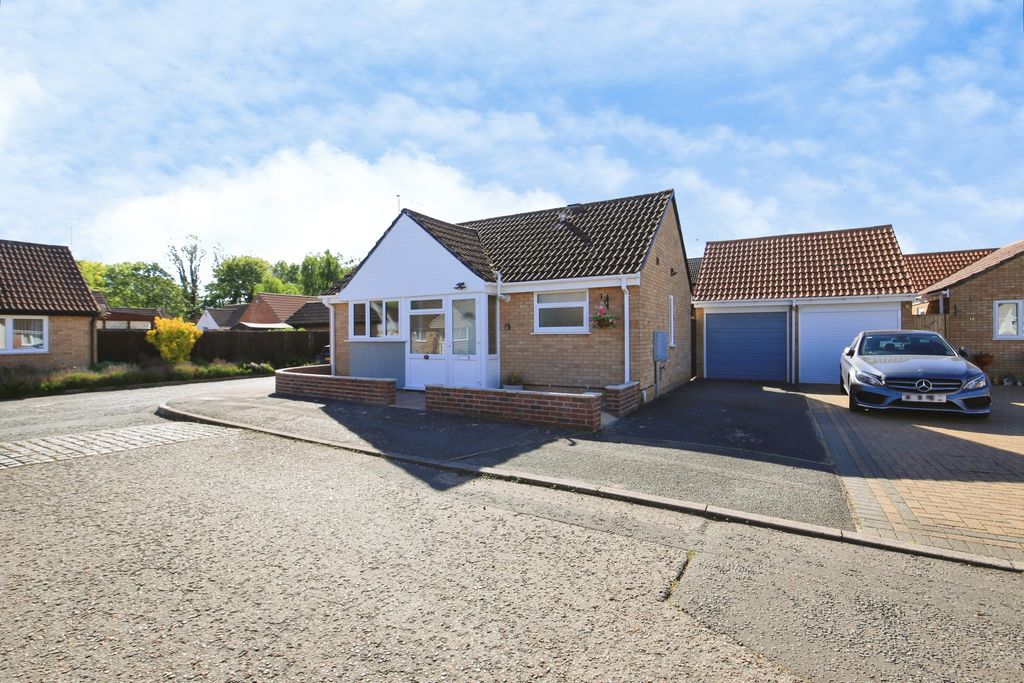 Property photo 1 of 19 Img_9300