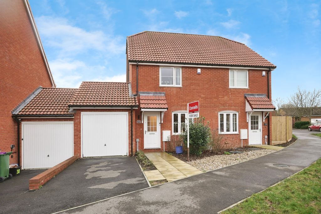 Property photo 1 of 18