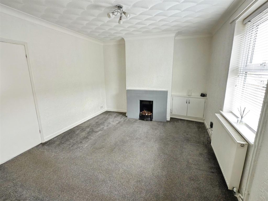 Property photo 3 of 11 Prospect Place (2).Jpg