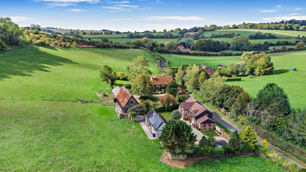 Property photo 1 of 29 Picture No. 30