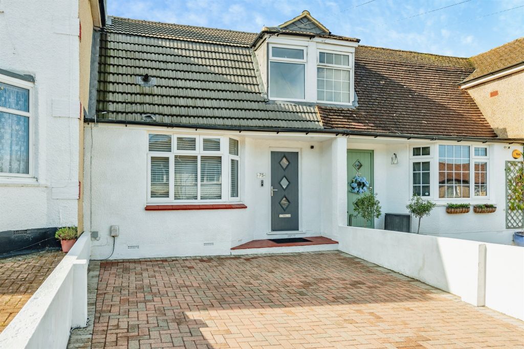 Property photo 1 of 17