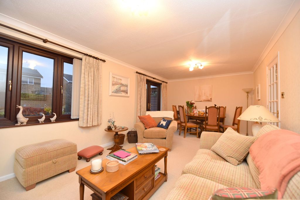 Property photo 3 of 20