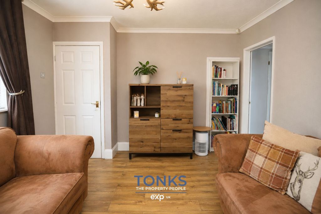 Property photo 3 of 22