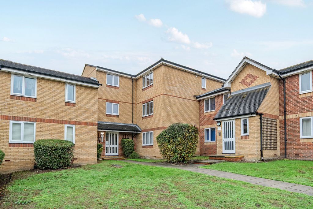 Property photo 1 of 17 1538515-2-6Ad88A7...