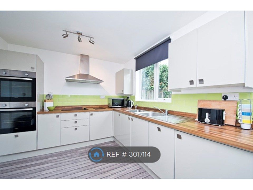 Property photo 1 of 9 New Kitchen