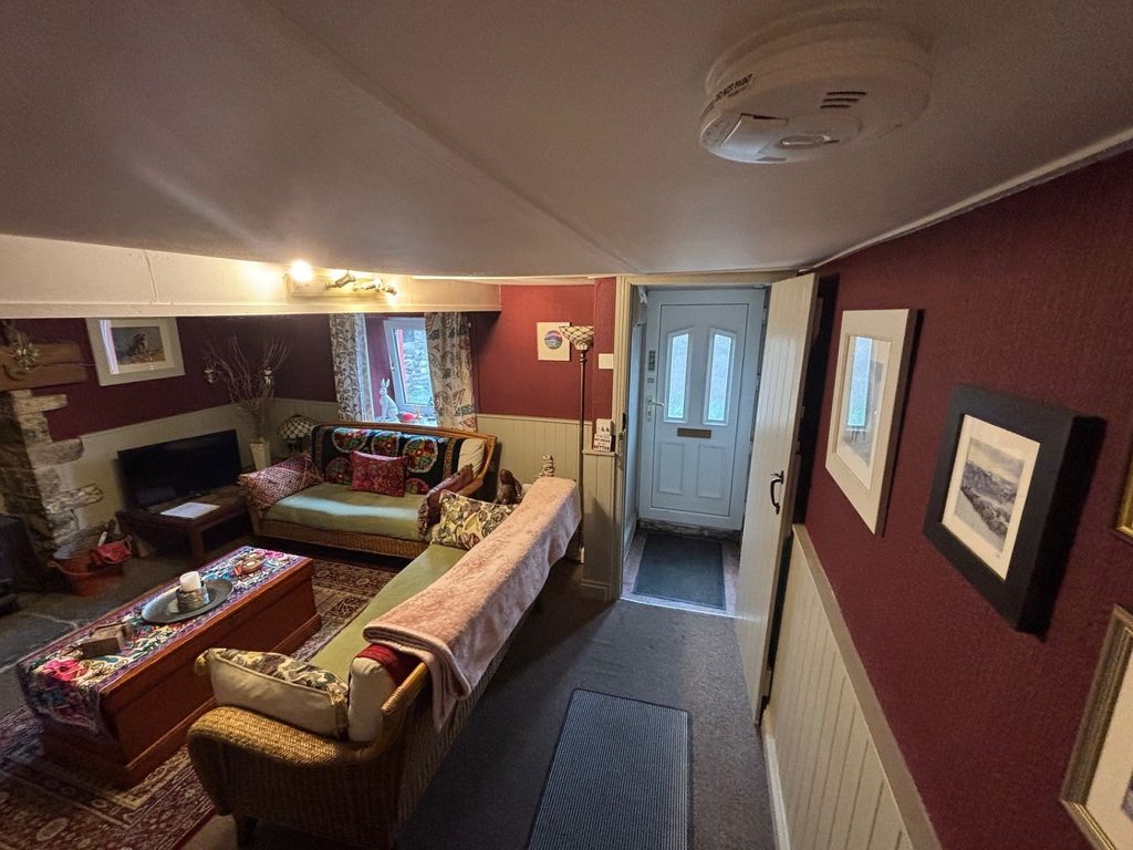 Property photo 3 of 14 Not Specified