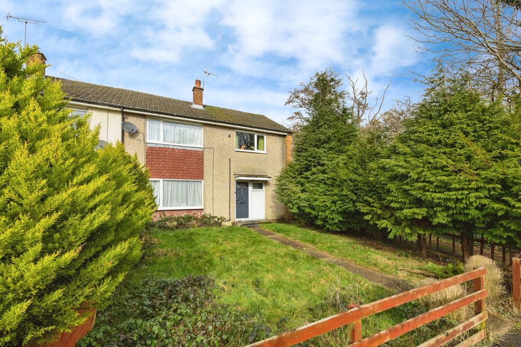 Property photo 2 of 19