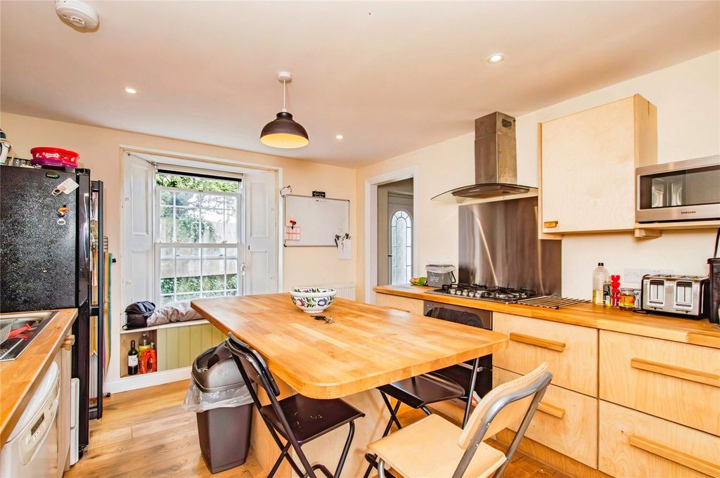 Property photo 3 of 17 Picture No. 40