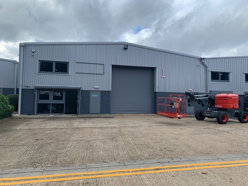 Property photo 1 of 7