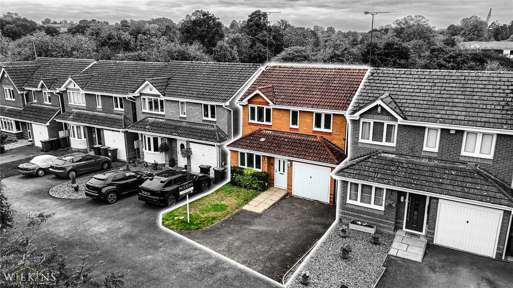 Property photo 1 of 32 Picture No. 30