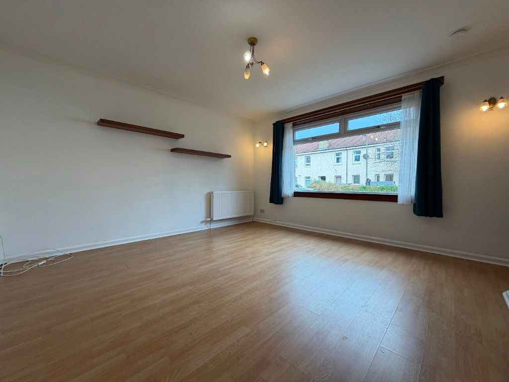 Additional image 8 of 2 bed flat to rentBruce Road, Paisley, Renfrewshire PA3