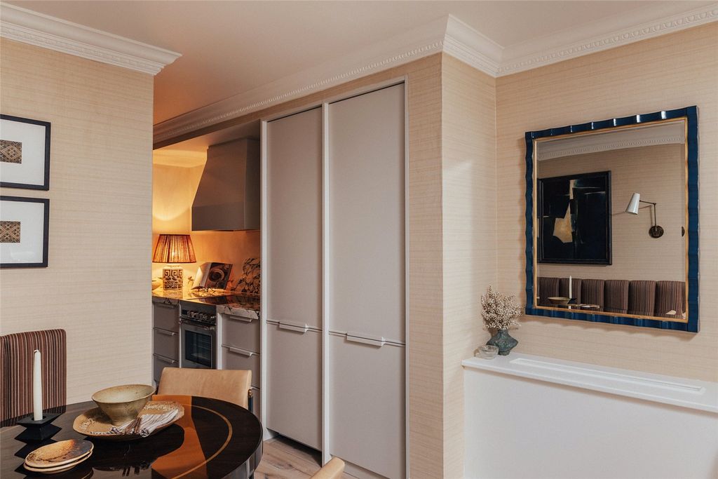 Property photo 3 of 11 Open Plan Living