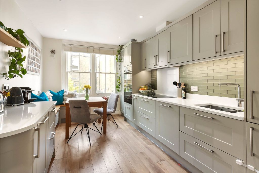 Property photo 2 of 9 Picture No. 03