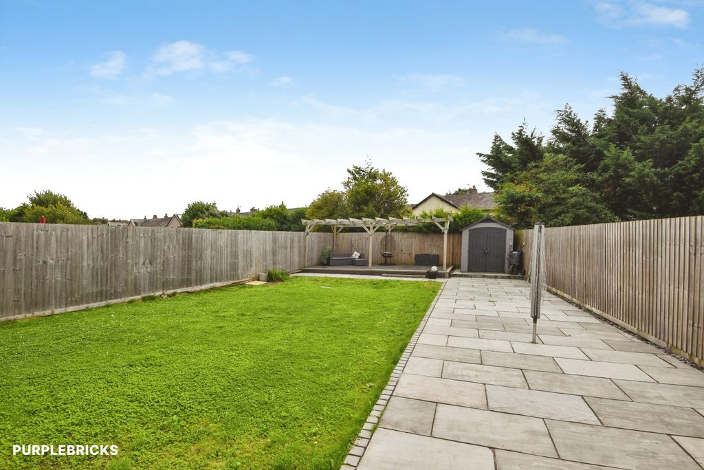 Property photo 2 of 24 Rear Garden