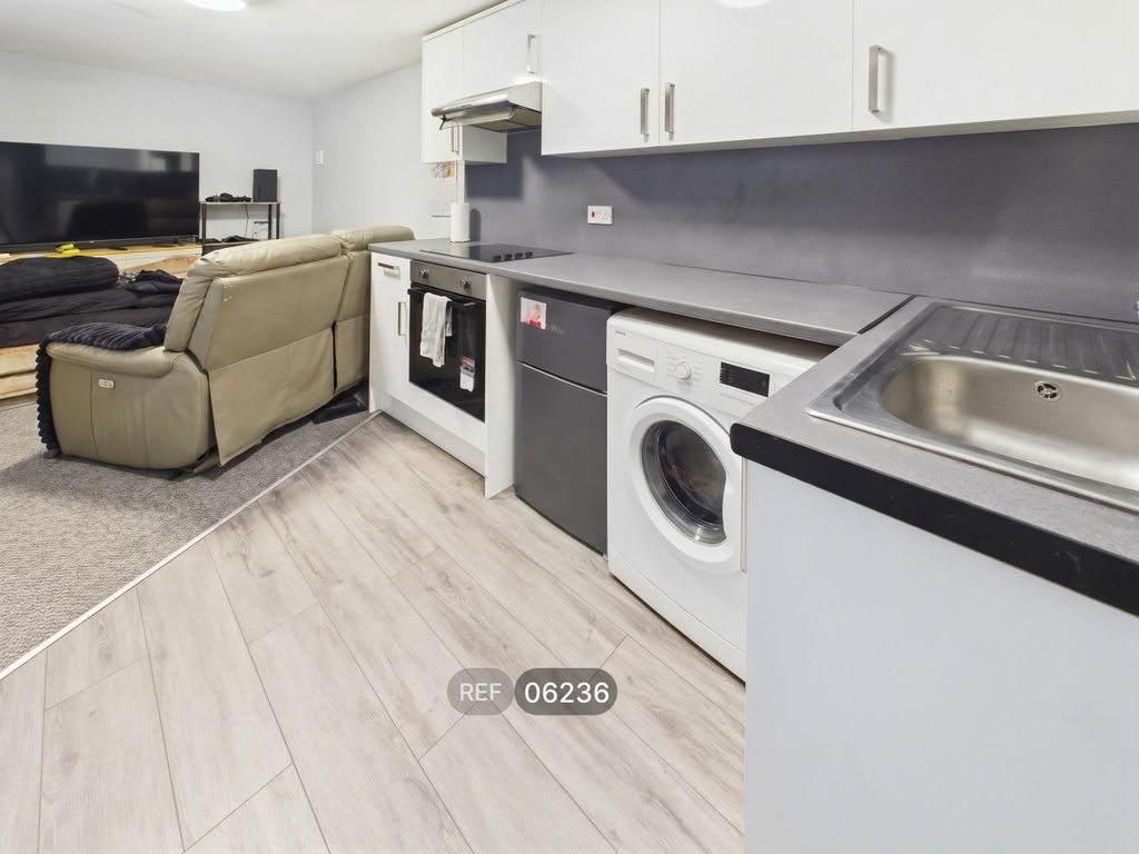 Property photo 2 of 6 Kitchen/Living Area
