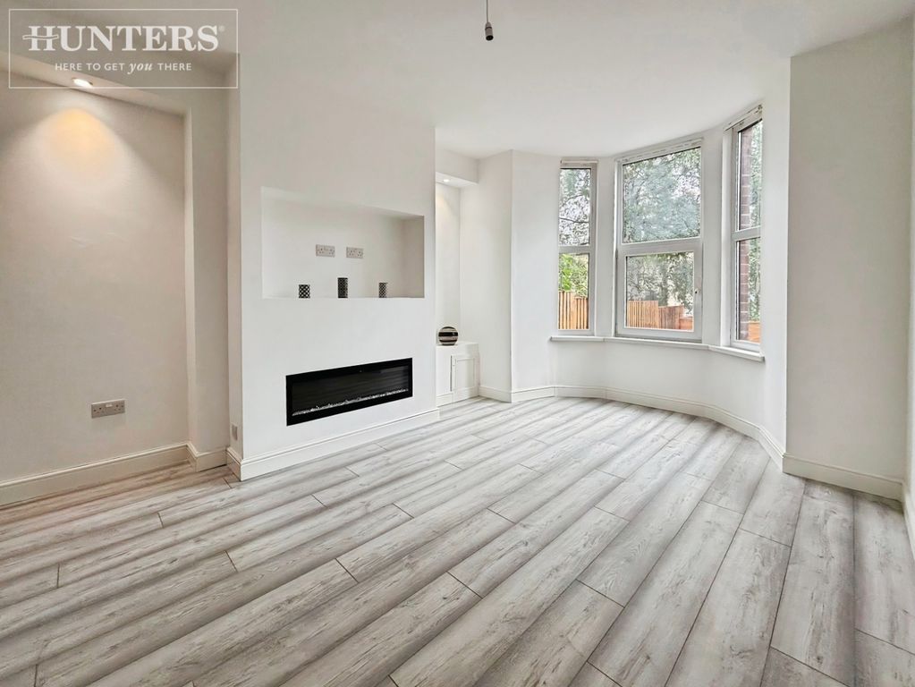 Property photo 2 of 23 Pbox-Img.Jpg