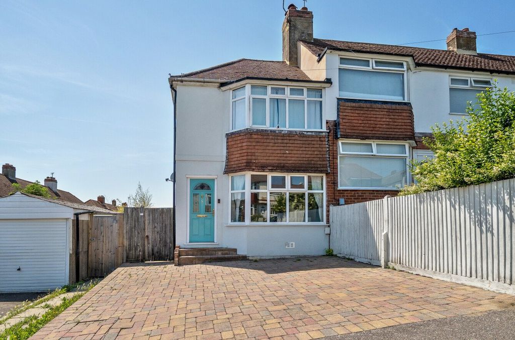 Property photo 1 of 19 Picture No. 32