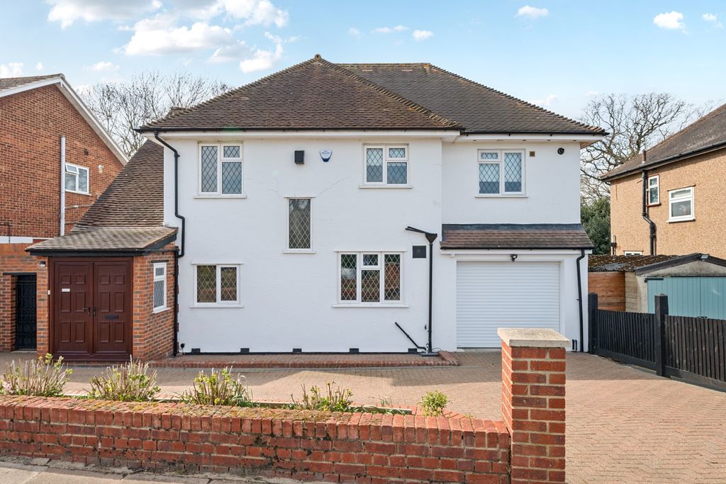 Property photo 1 of 18 4022531