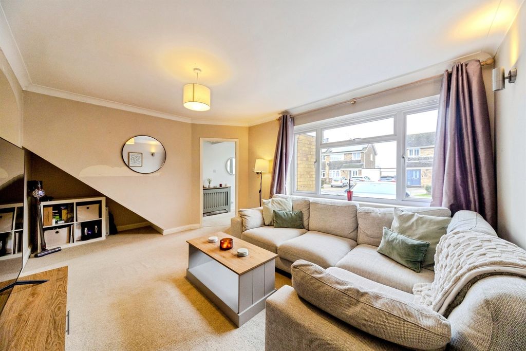 Property photo 3 of 15