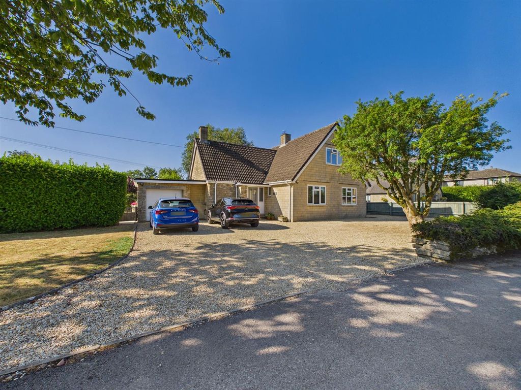 Property photo 1 of 19 Front