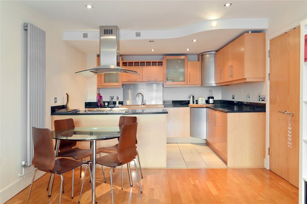 Property photo 3 of 13 Kitchen
