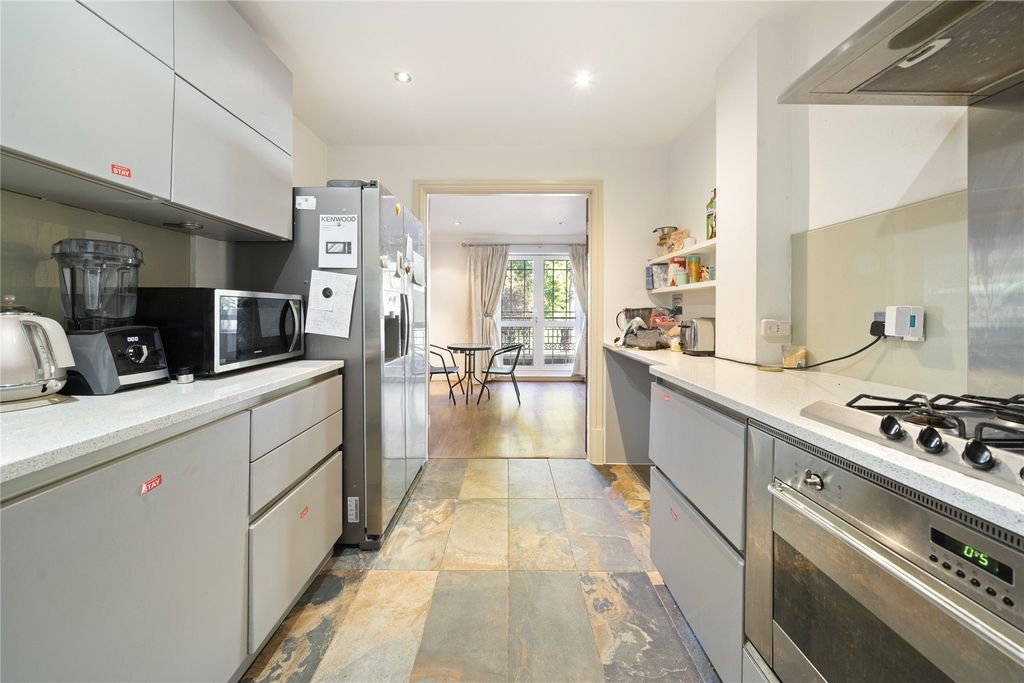 Property photo 2 of 11 Picture No. 01
