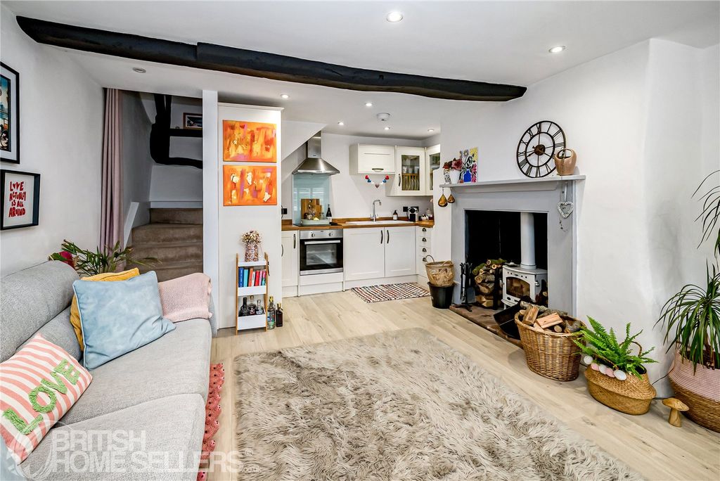 Property photo 3 of 14 Picture No. 06