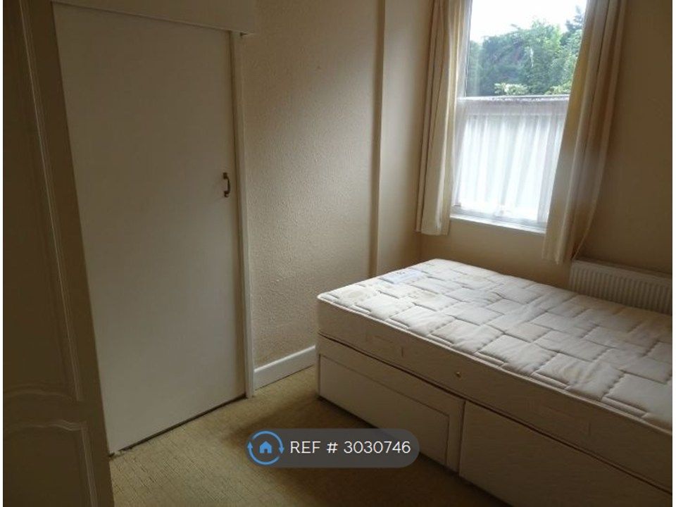 Property photo 2 of 4
