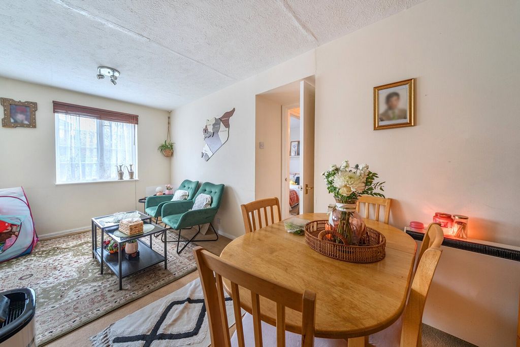 Property photo 3 of 13 Dining Room