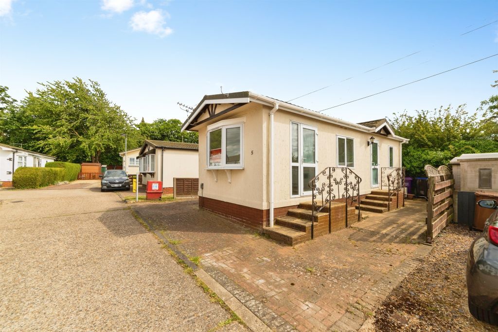 Property photo 1 of 20
