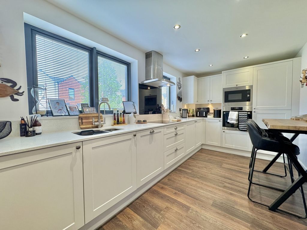 Property photo 3 of 22 Not Specified