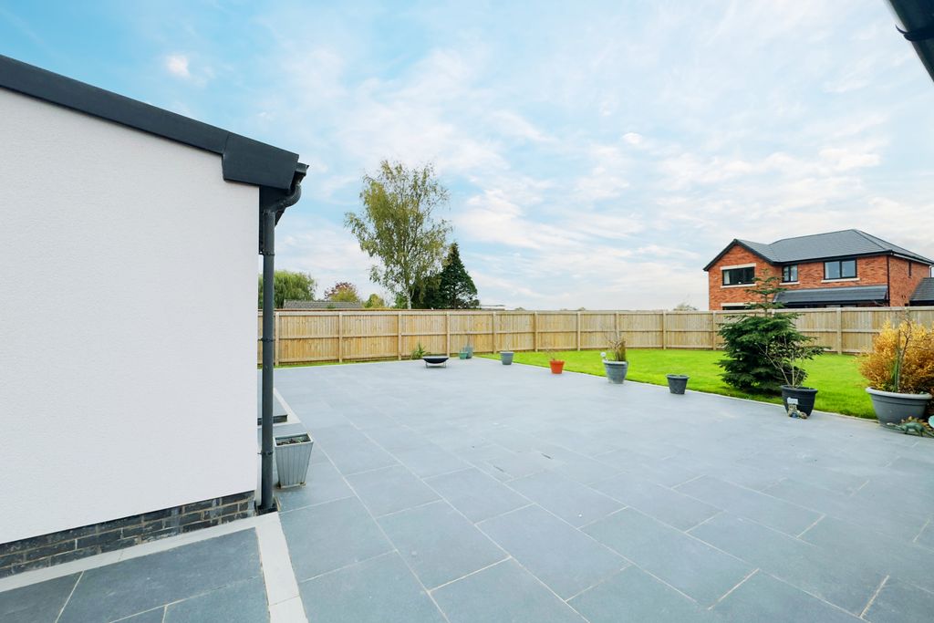 Additional image 18 of 4 bed detached house for saleCroston Road, Farington Moss PR26