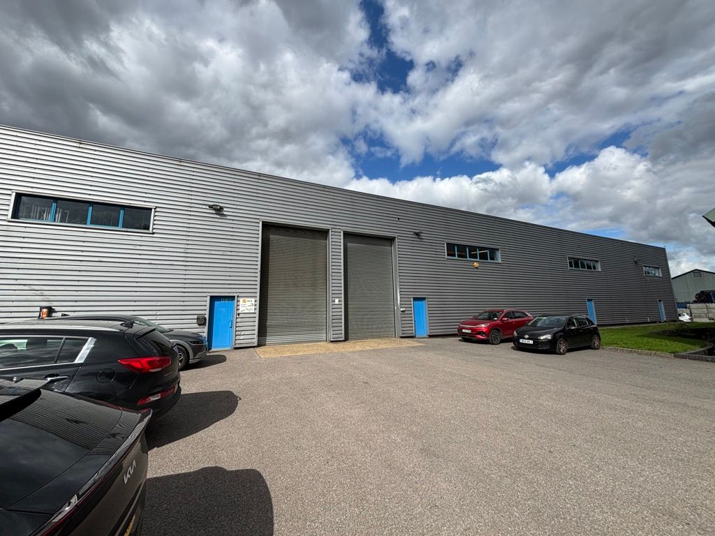 Property photo 1 of 6 Photo 6