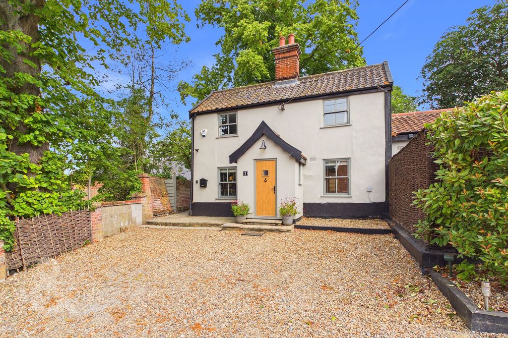 Property photo 1 of 22