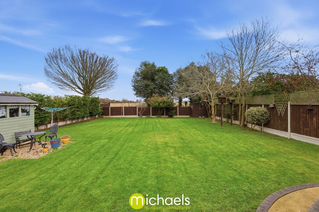 Property photo 2 of 21