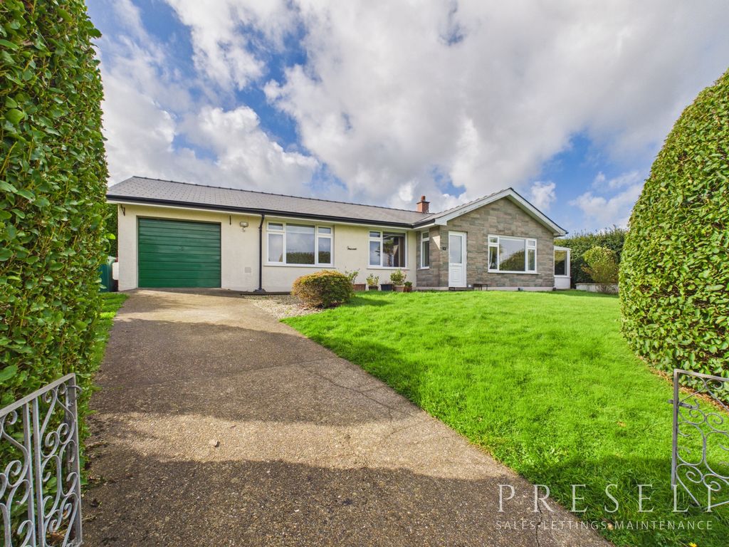 Property photo 1 of 15 Cam04745G0-Pr0117-Still001