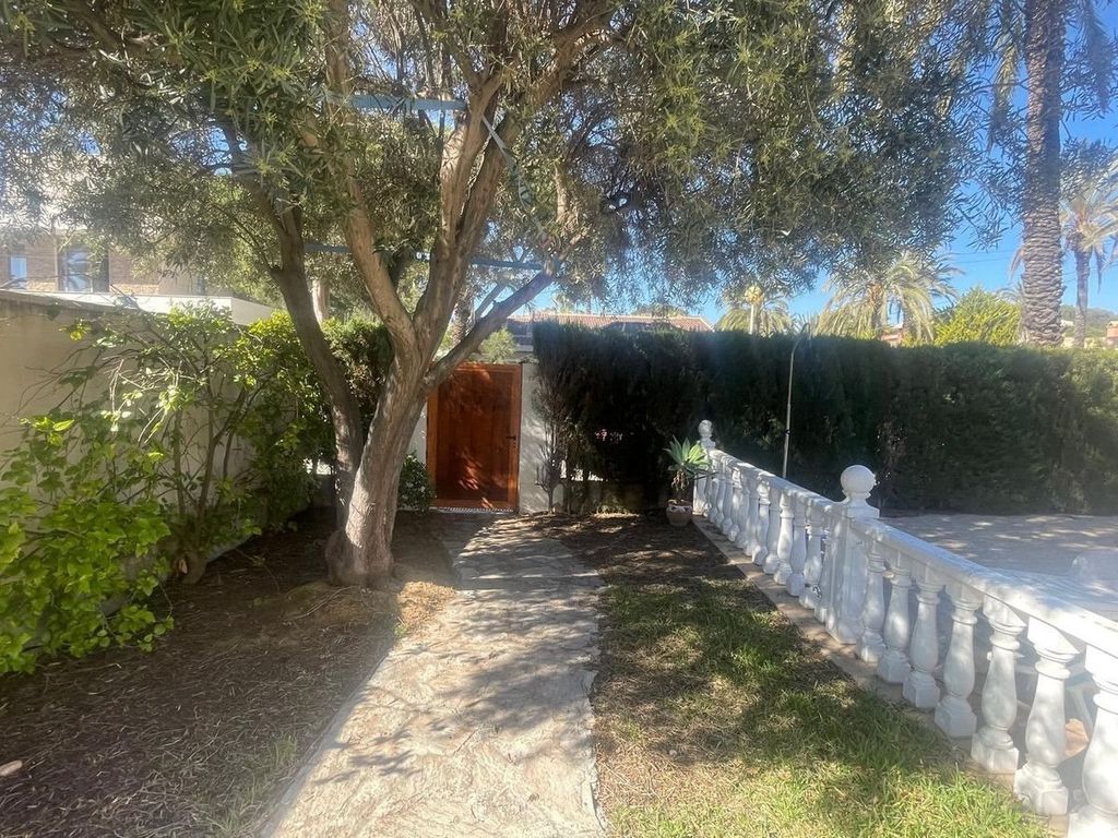 Property photo 3 of 35