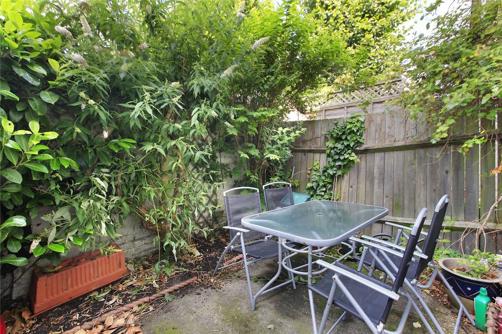 Property photo 3 of 15