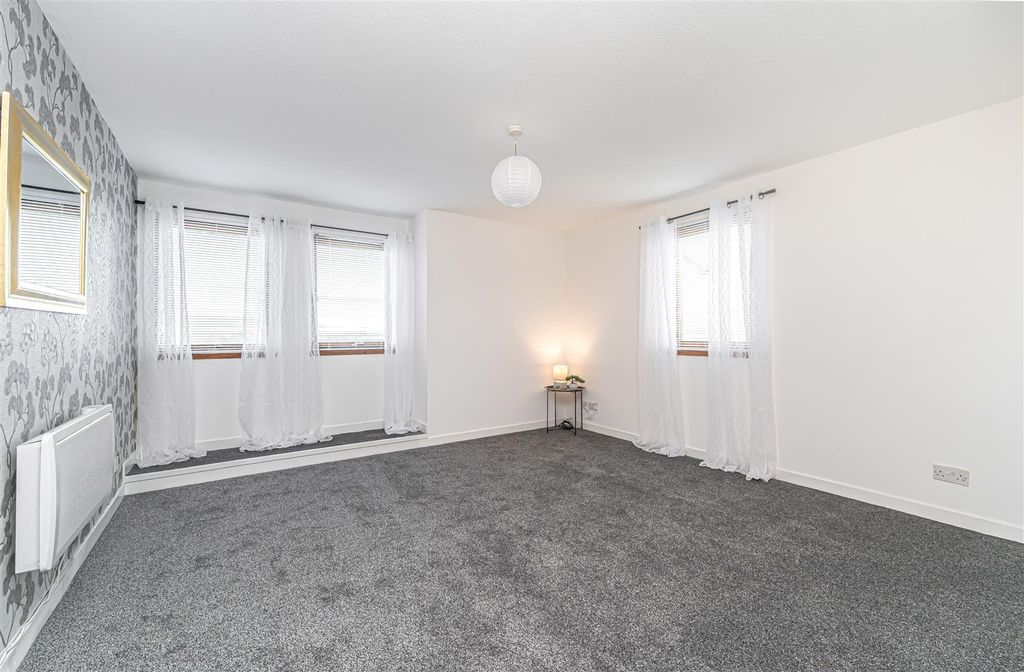 Property photo 2 of 18 Untitled (4 Of 1).Jpg