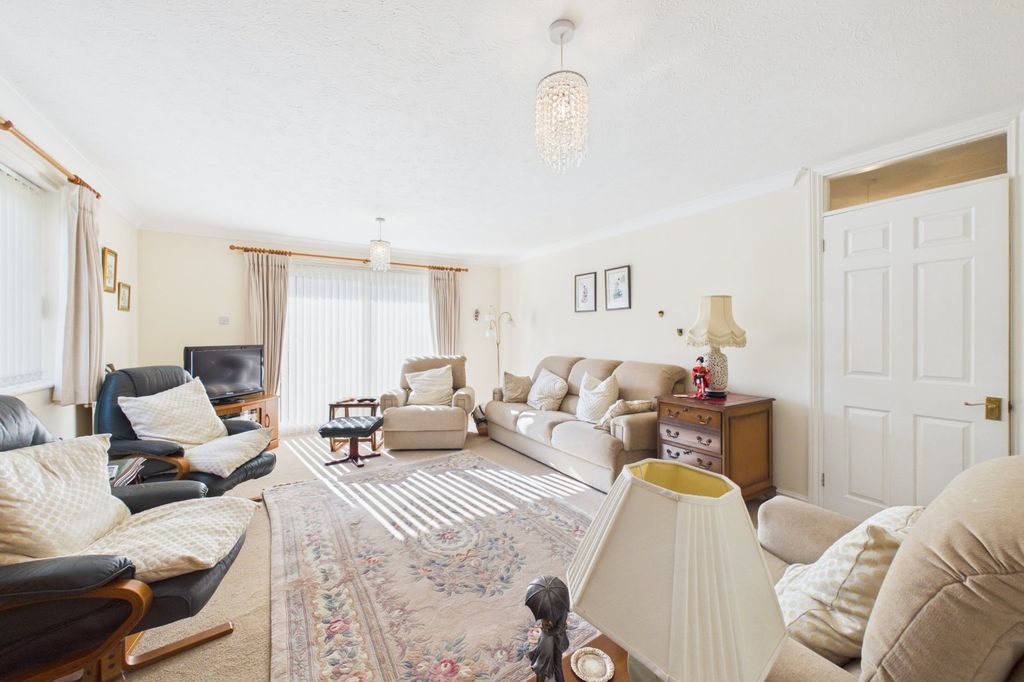 Property photo 2 of 11 Picture No. 09