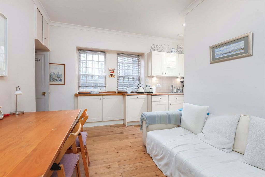 Property photo 3 of 20 Picture No. 26