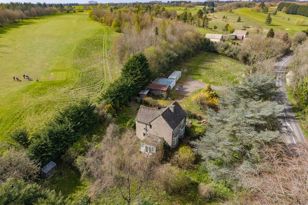 Property photo 1 of 21