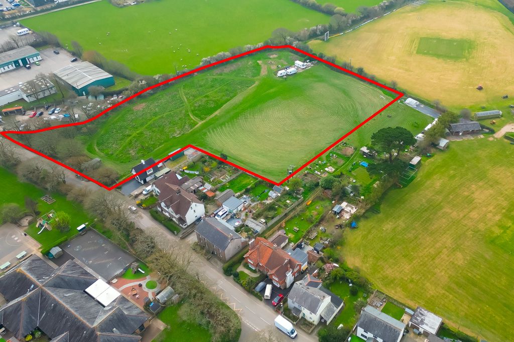 Property photo 3 of 5 Photo 3