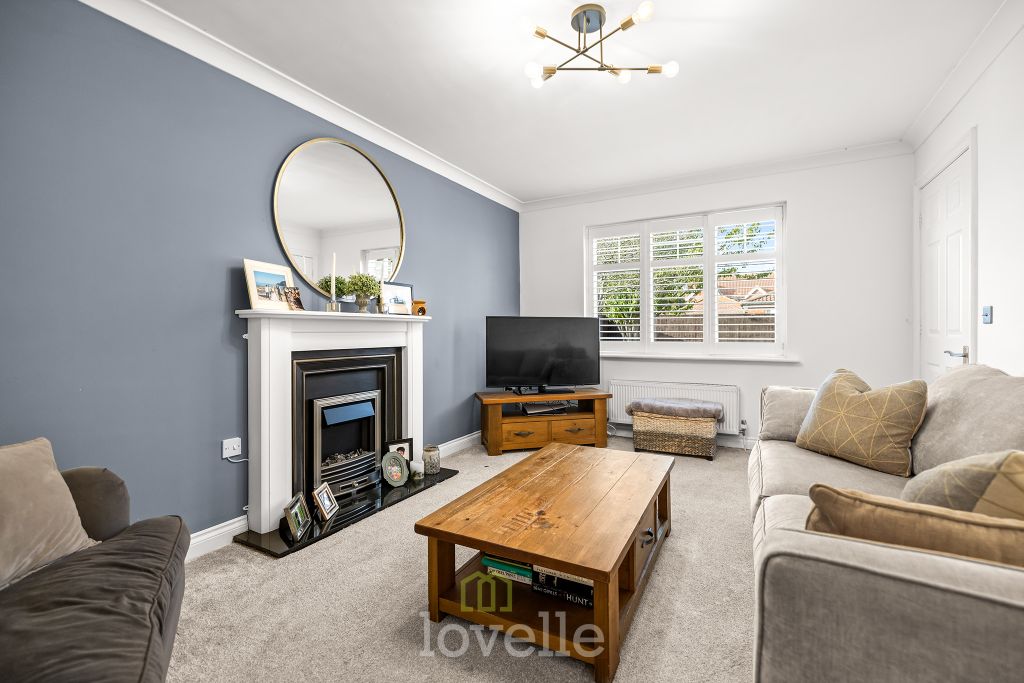 Property photo 3 of 28