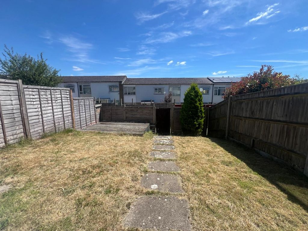 Property photo 2 of 3