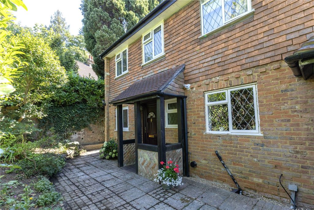 Property photo 1 of 14 Picture No. 25