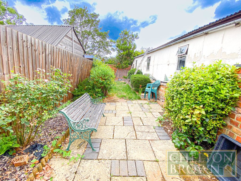 Property photo 3 of 28 Rear Garden